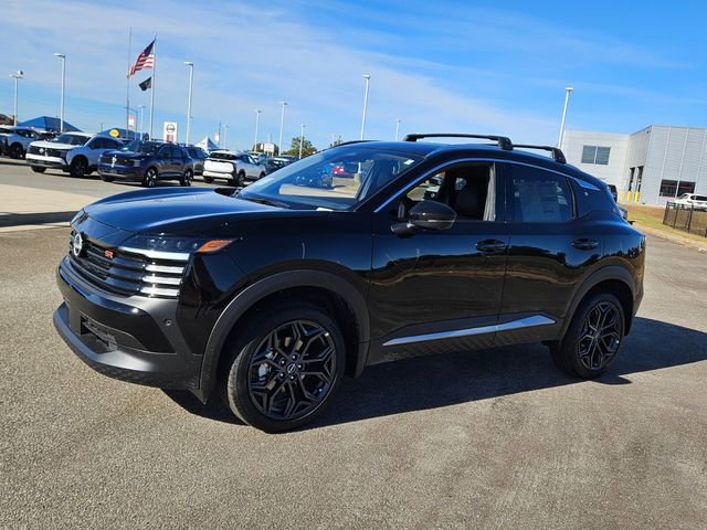 New 2026 Nissan Kicks SR image 3