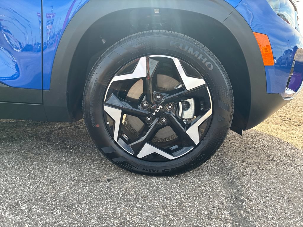 Used 2026 Kia Seltos S AWD/4WD image 9