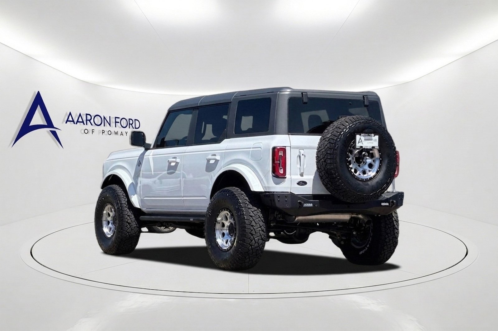 New 2025 Ford Bronco Outer Banks AWD/4WD image 3