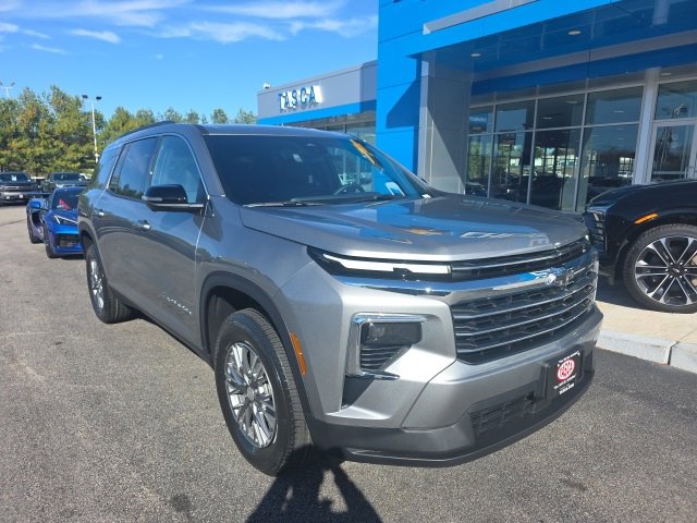 New 2026 Chevrolet Traverse LT w/ Driver Confidence Package