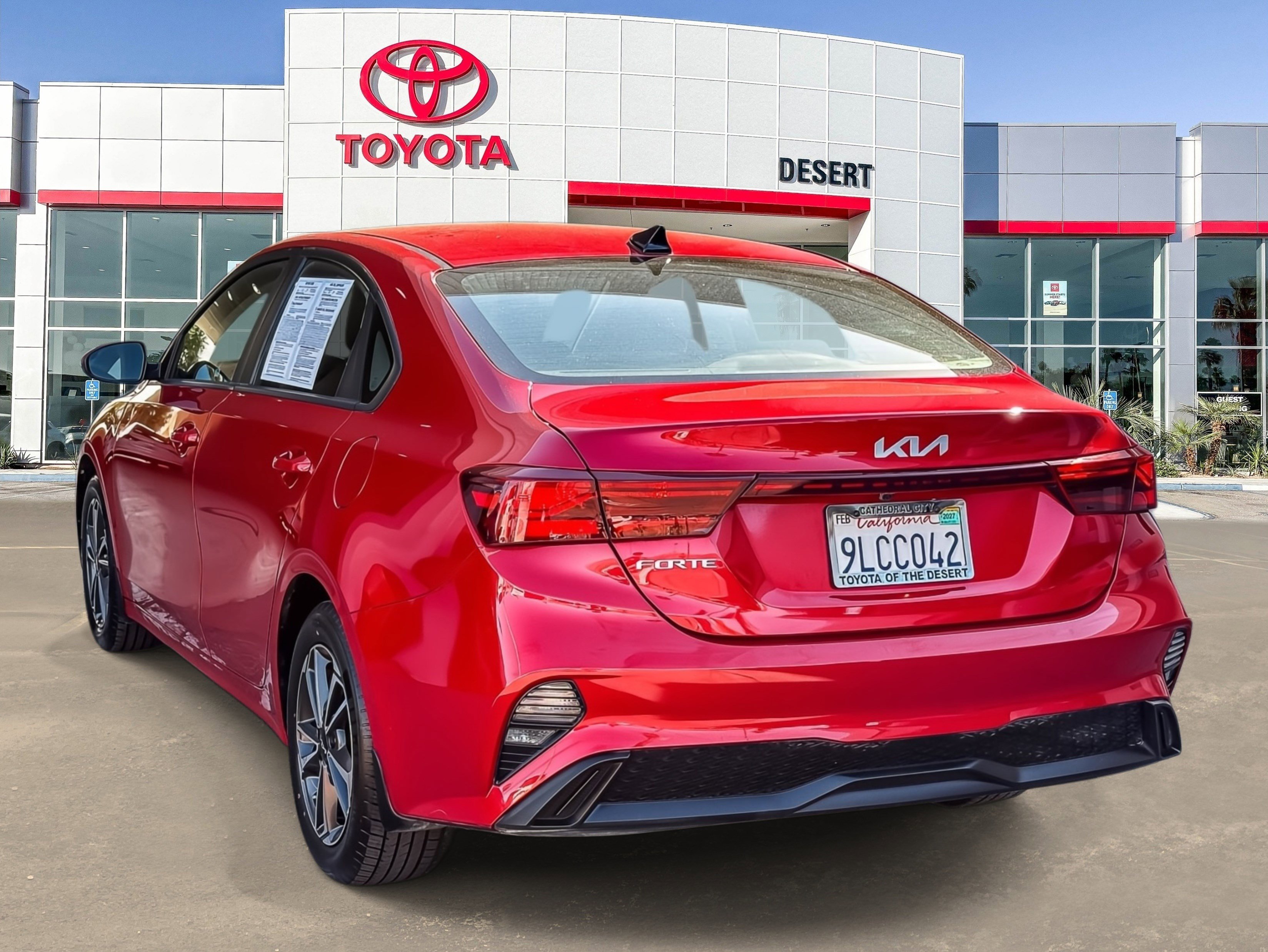Used 2024 Kia Forte LXS FWD image 5