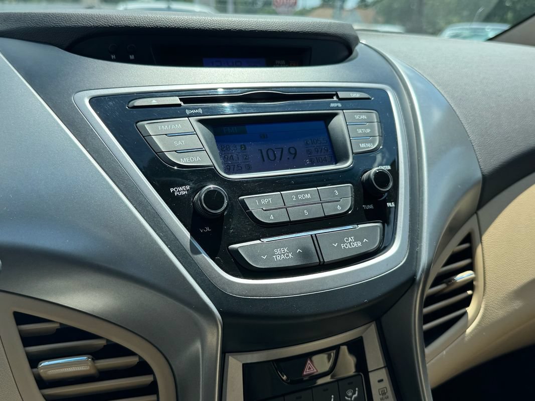 Used 2013 Hyundai Elantra GLS FWD image 18