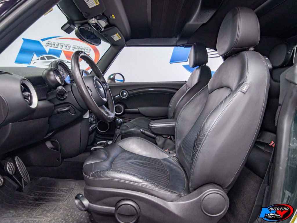 Used 2011 MINI Cooper S w/ Convenience Pkg image 15