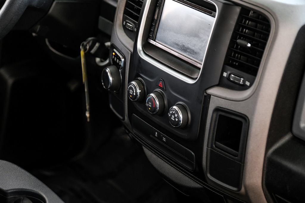 Used 2019 RAM 1500 Tradesman w/ Chrome Plus Package RWD image 18