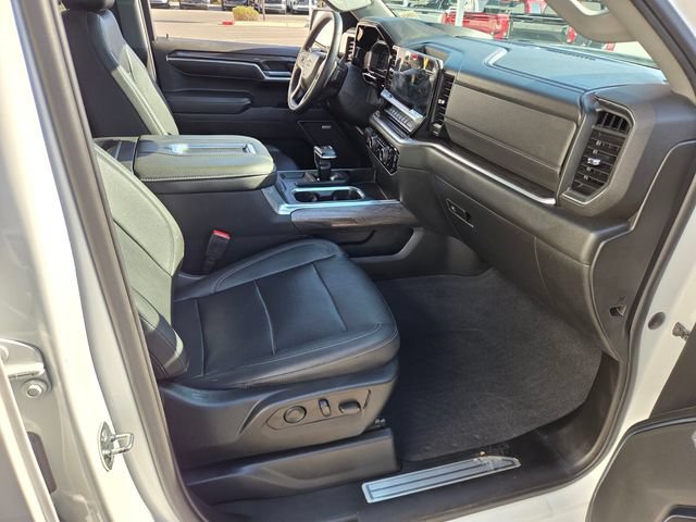 Certified 2022 Chevrolet Silverado 1500 LTZ w/ LTZ Premium Package AWD/4WD image 15