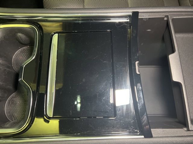 Used 2026 Chevrolet Traverse High Country w/ LPO, Floor Liner Package image 27