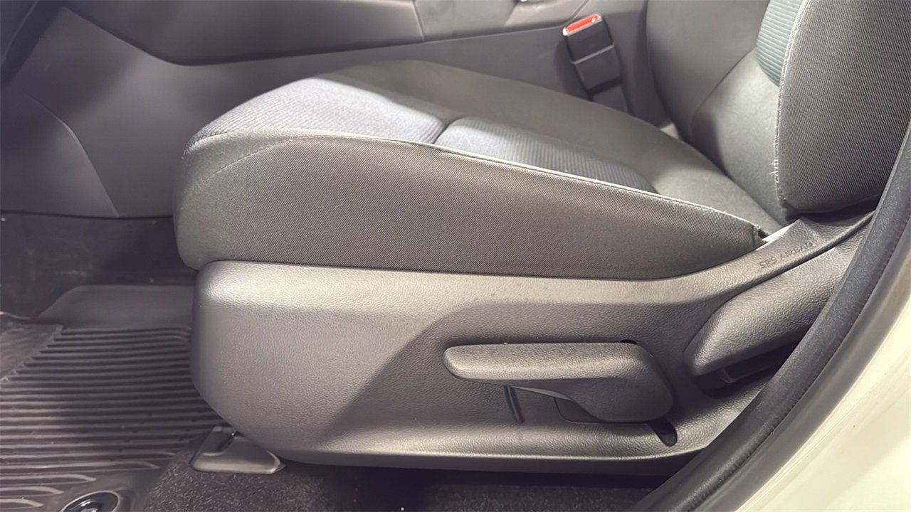 Certified 2025 Toyota RAV4 LE image 14