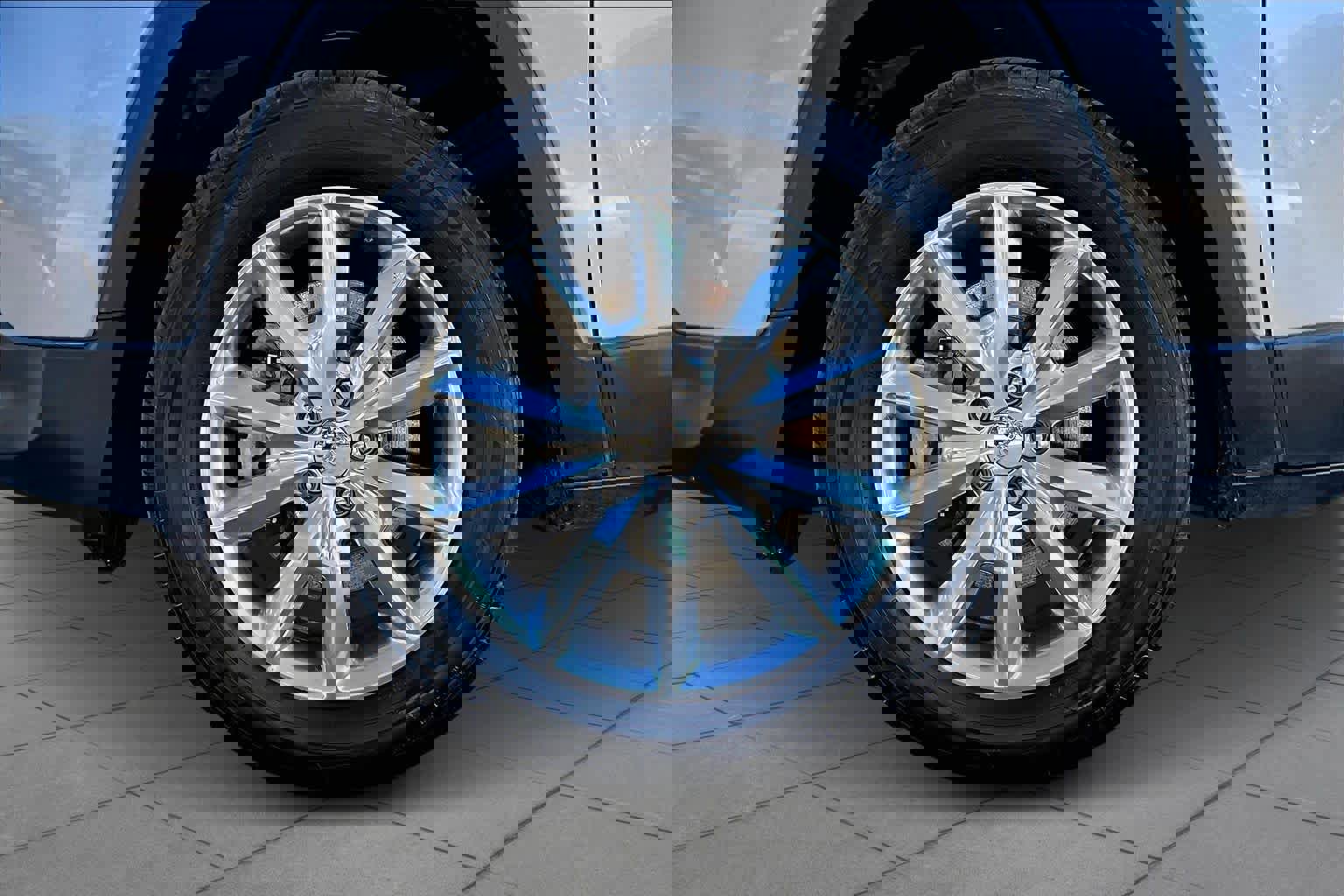 Used 2017 Jeep Cherokee Limited image 11