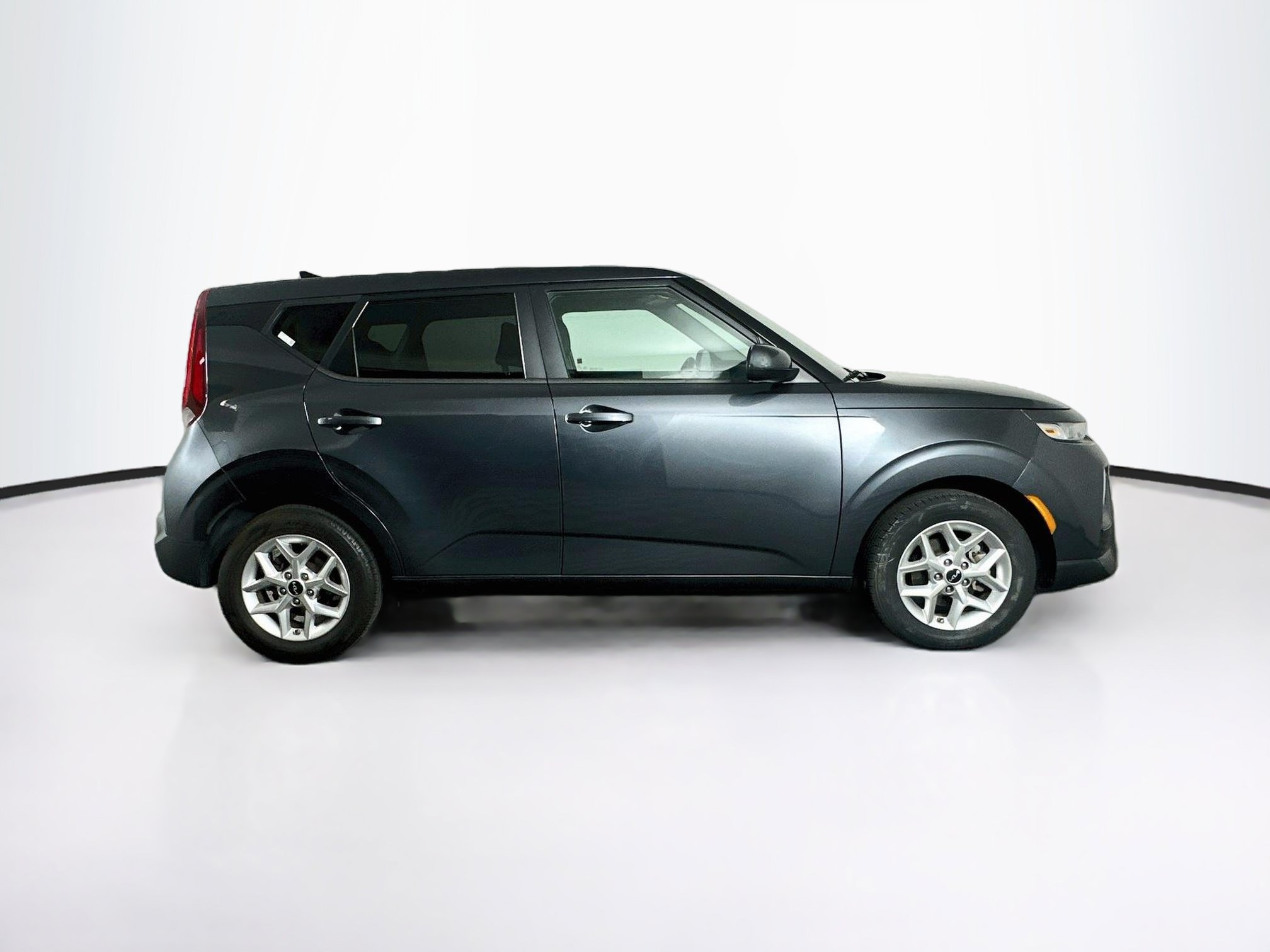 Used 2022 Kia Soul LX w/ Technology Package FWD image 10