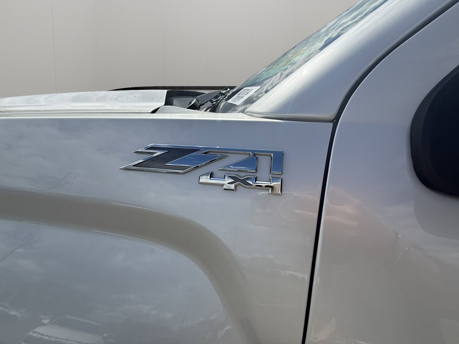 Used 2017 GMC Sierra 1500 SLT AWD/4WD image 31