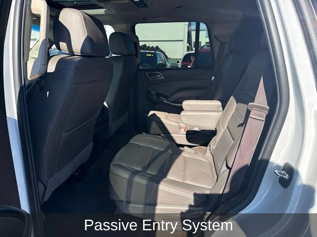 Used 2017 GMC Yukon Denali w/ Open Road Package AWD/4WD image 19