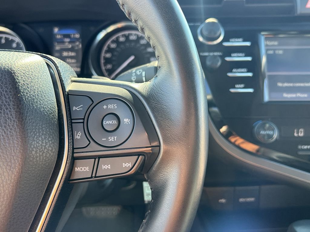 Used 2020 Toyota Camry SE image 31