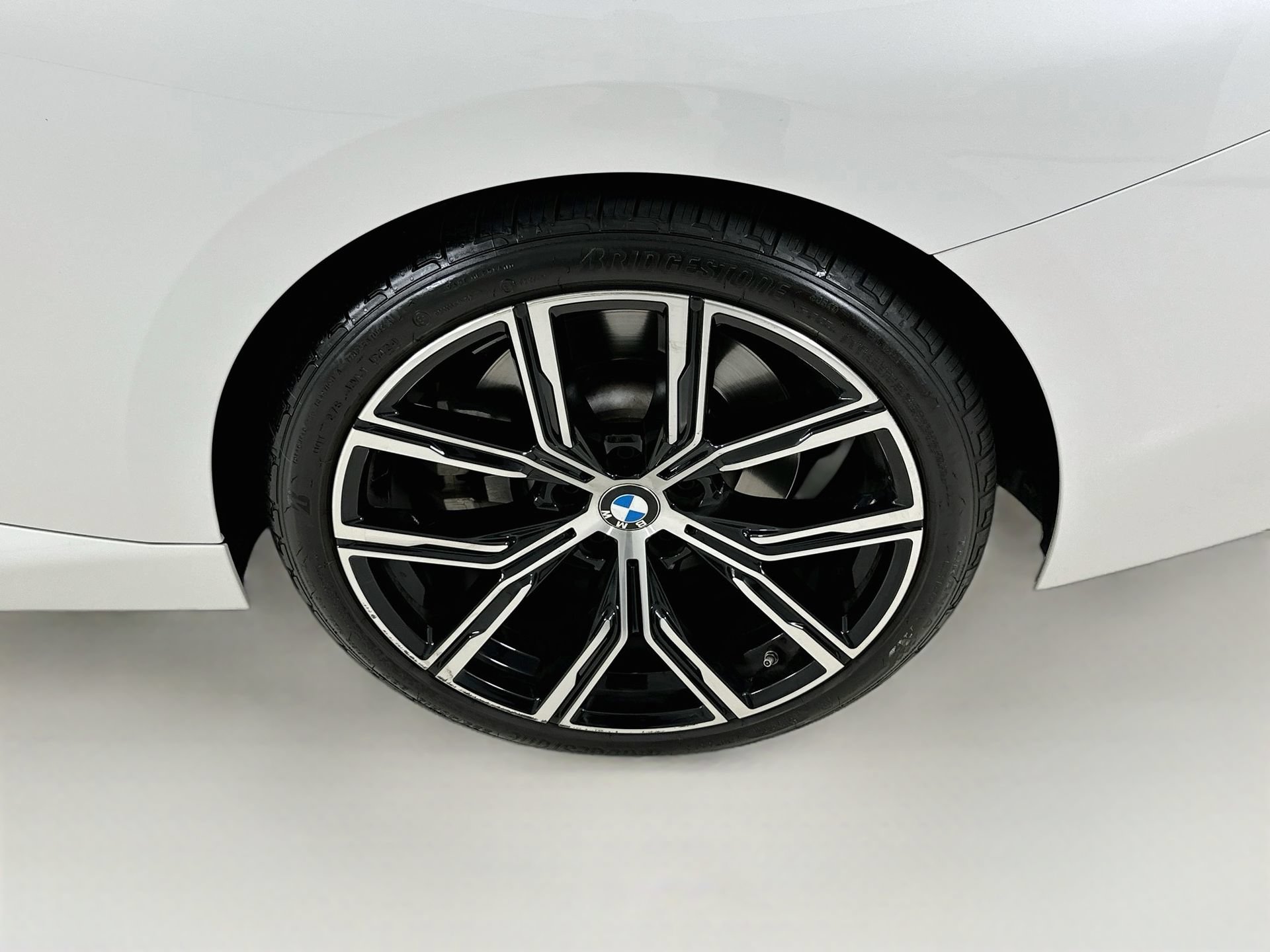 Used 2022 BMW 230i Coupe w/ Premium Package 2 RWD image 31