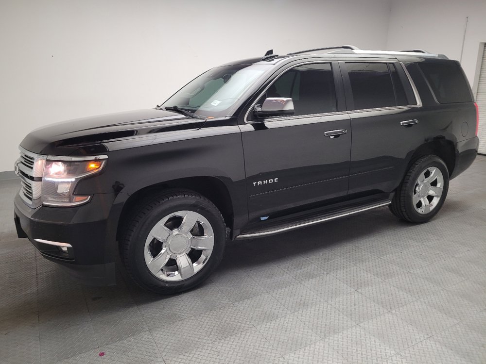 Used 2017 Chevrolet Tahoe Premier AWD/4WD image 2