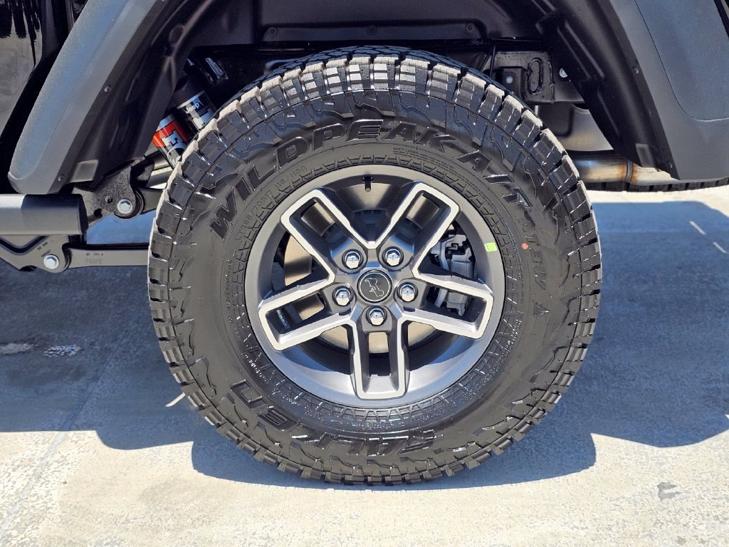 New 2026 Jeep Gladiator Mojave AWD/4WD image 9