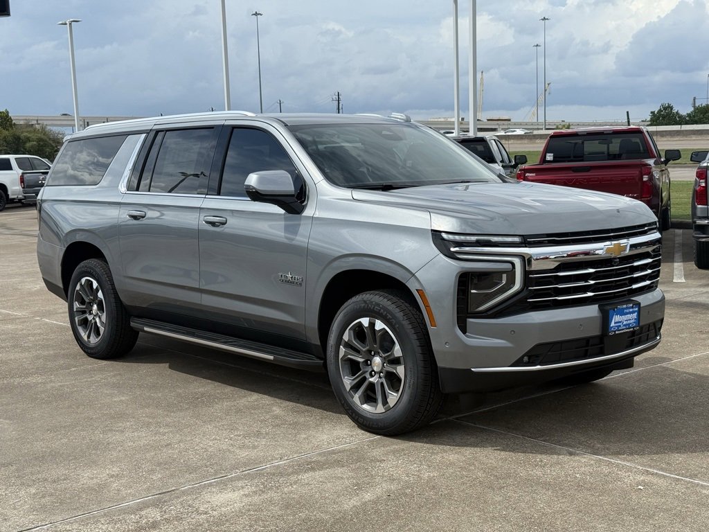 New 2026 Chevrolet Suburban LT w/ Comfort Package image 7