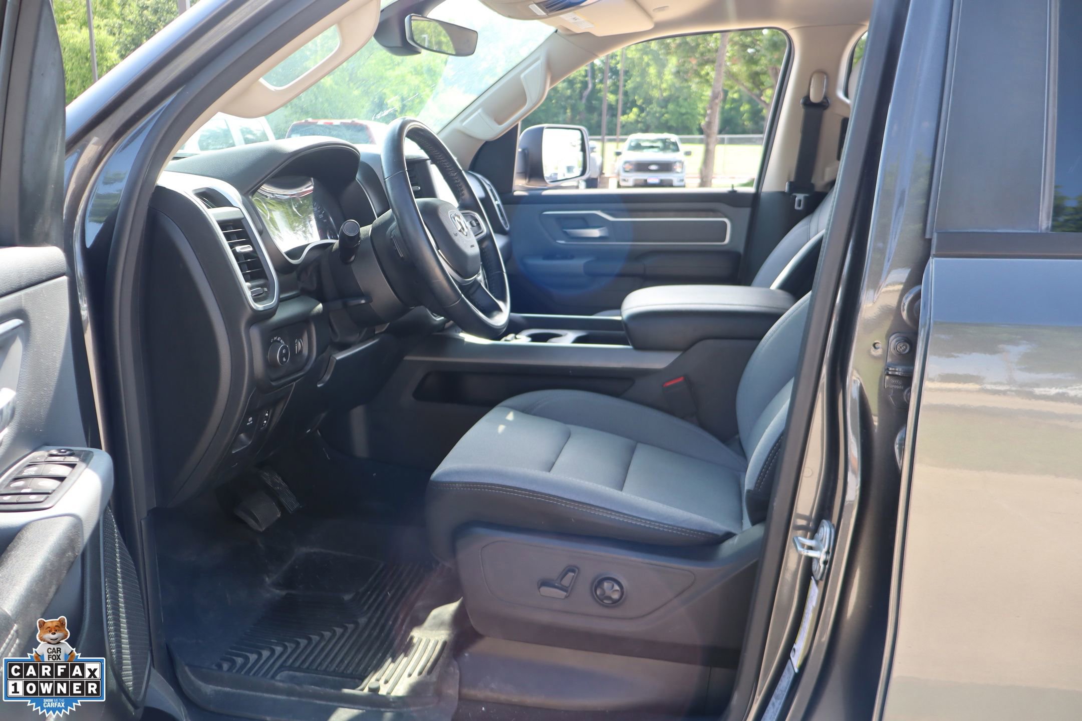 Used 2020 RAM 1500 Lone Star RWD image 26