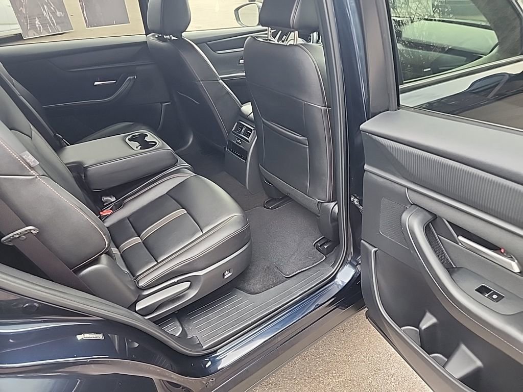 Used 2024 MAZDA CX-90 3.3 Turbo w/ Select Package image 28