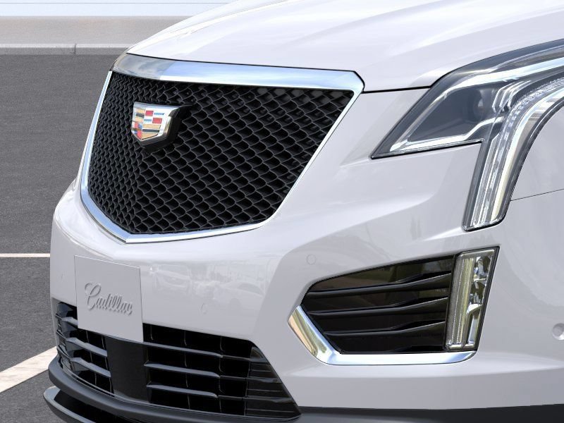 New 2026 Cadillac XT5 Sportv w/ LPO, Floor Liner Package AWD/4WD image 13