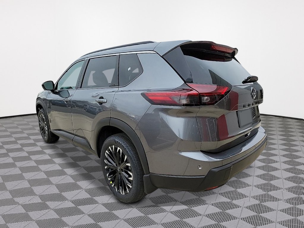 New 2027 Nissan Rogue Dark Armor AWD/4WD image 3
