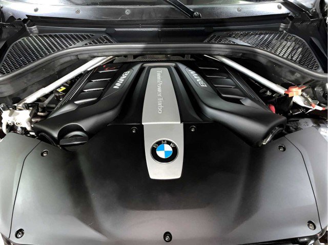 Used 2015 BMW X5 xDrive50i AWD/4WD image 50