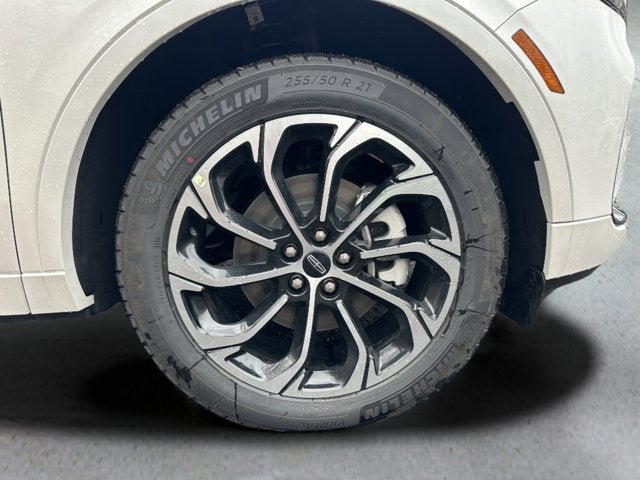 New 2026 Lincoln Nautilus Reserve AWD/4WD image 8