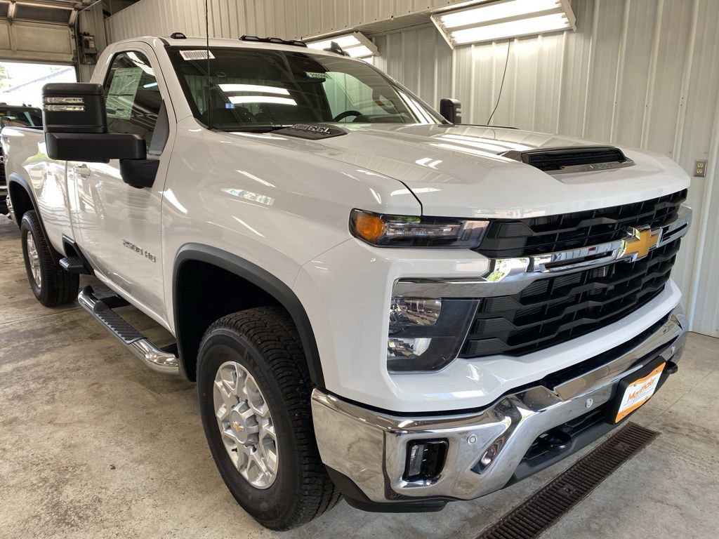 New 2025 Chevrolet Silverado 2500 LT image 3