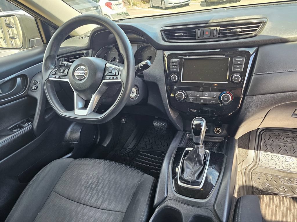 Used 2019 Nissan Rogue S FWD image 12
