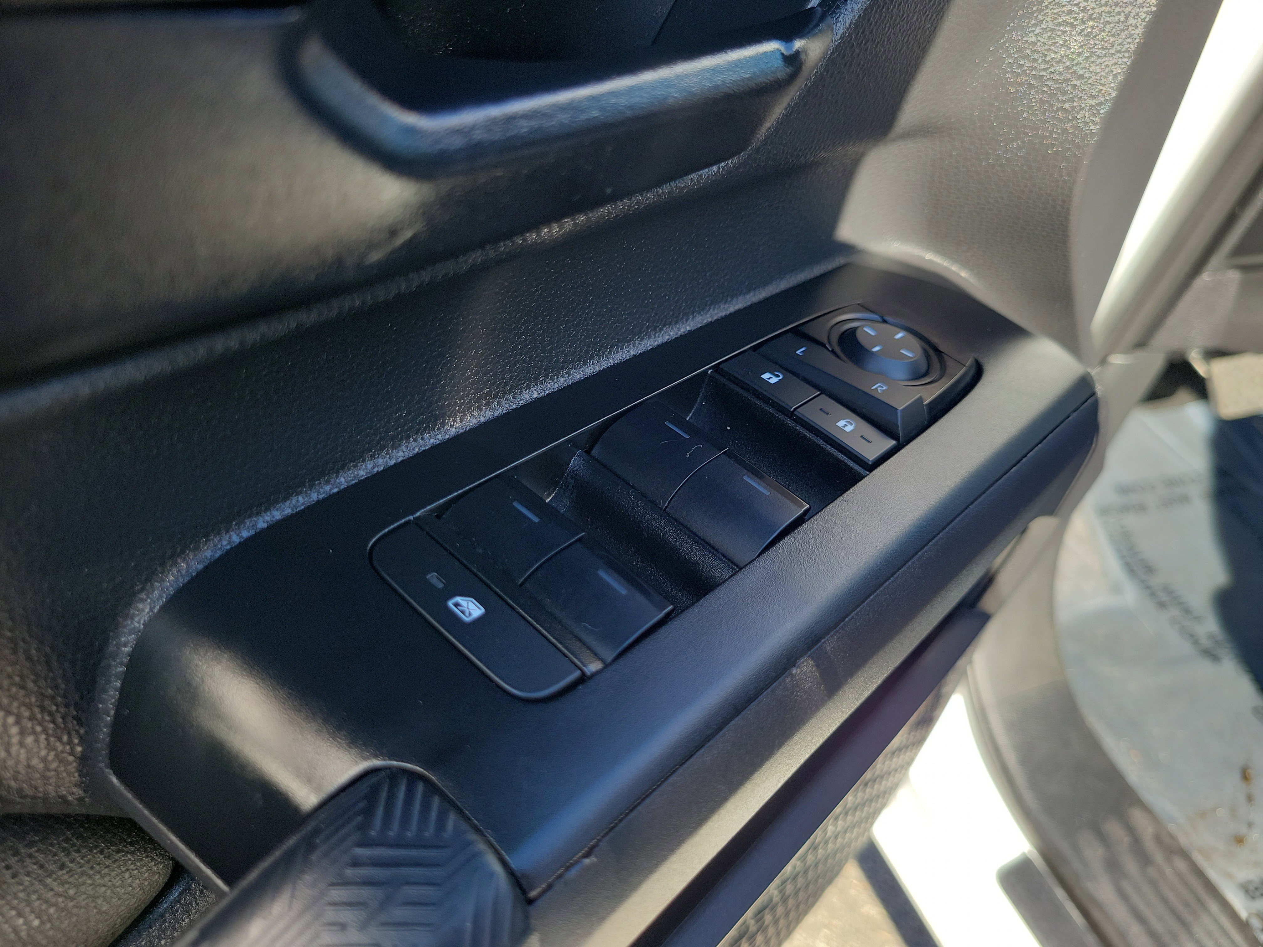 Used 2024 Toyota Tacoma SR5 RWD image 21