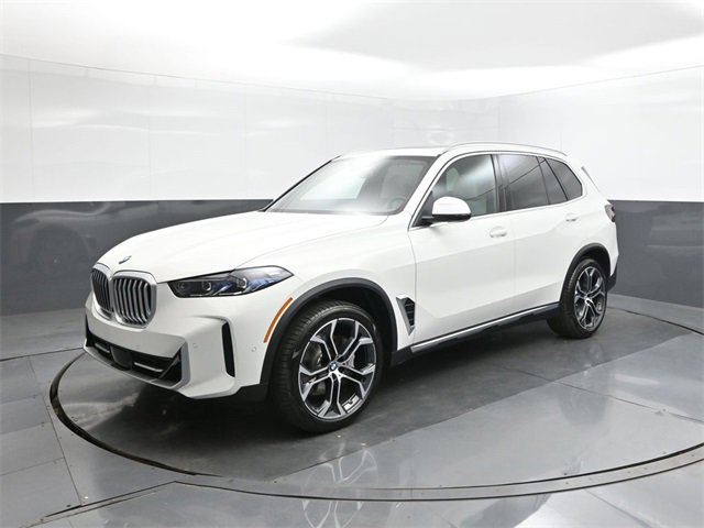 Used 2026 BMW X5 xDrive40i w/ Climate Comfort Package image 34