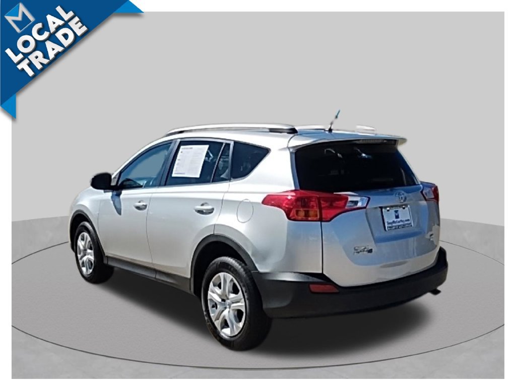 Used 2015 Toyota RAV4 LE AWD/4WD image 7