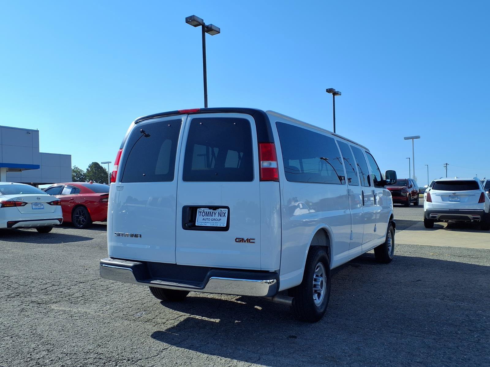 Used 2026 GMC Savana 3500 LT w/ LT Preferred Equipment Group RWD image 2