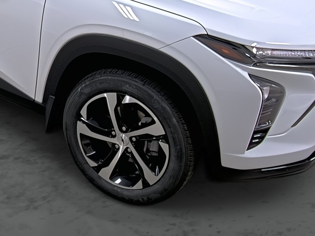 Certified 2024 Chevrolet Trax RS FWD image 14