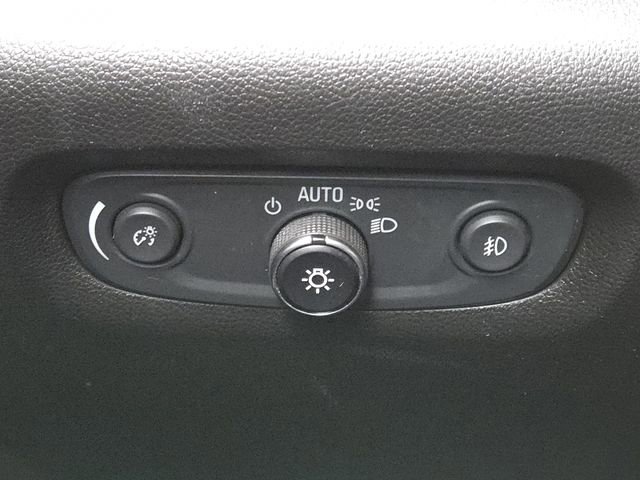 Used 2020 Chevrolet Traverse Premier w/ Redline Edition image 15