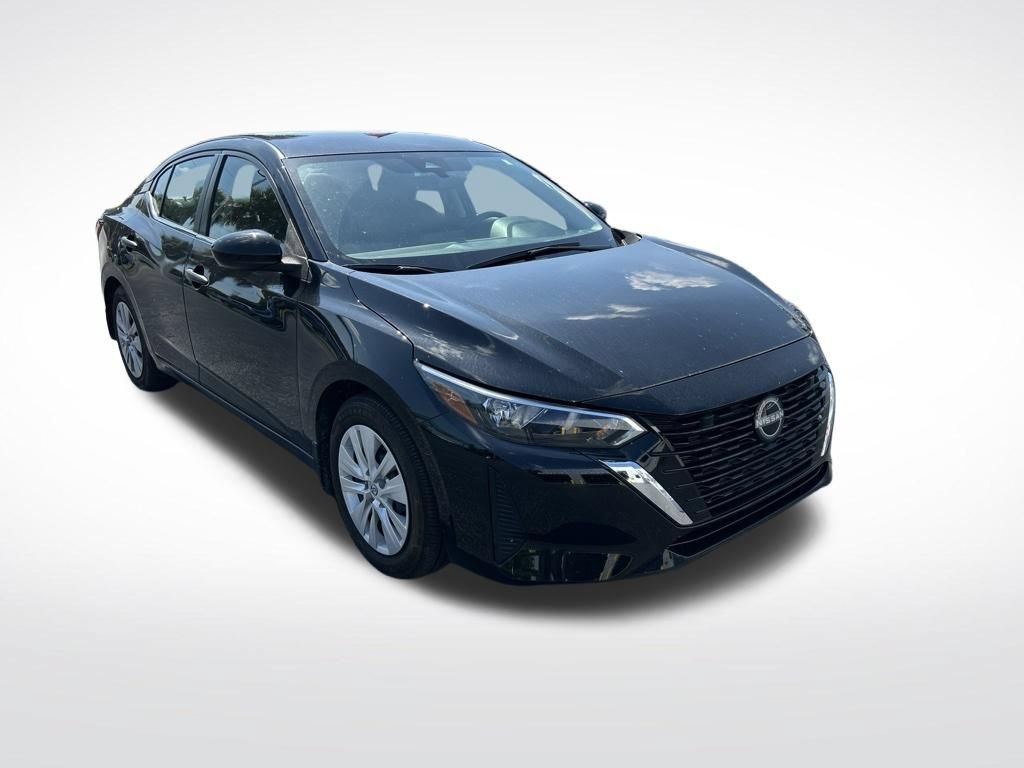 Certified 2025 Nissan Sentra S FWD image 6
