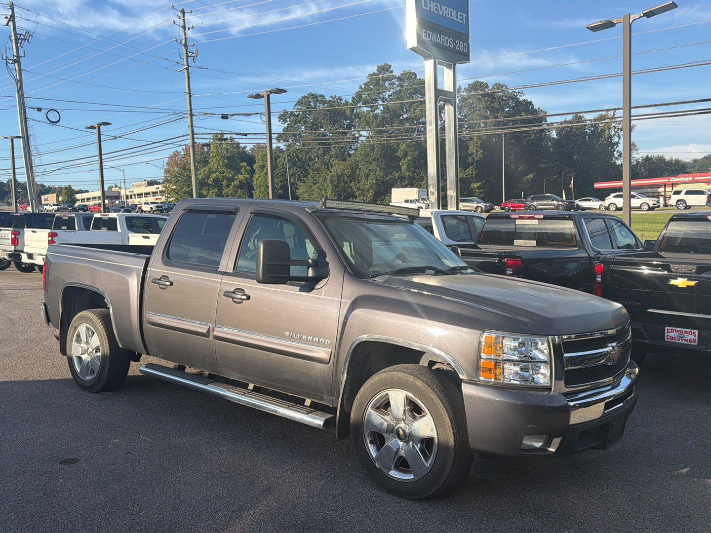 Used 2011 Chevrolet Silverado 1500 LT w/ Florida Edition RWD image 4