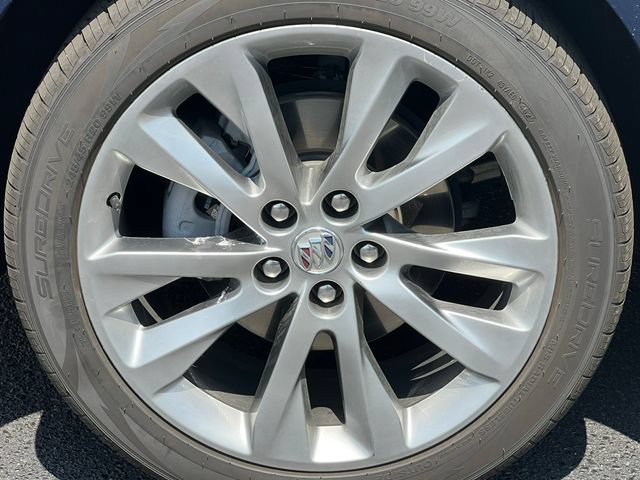 Used 2022 Buick Envision Avenir w/ Technology Package II AWD/4WD image 14