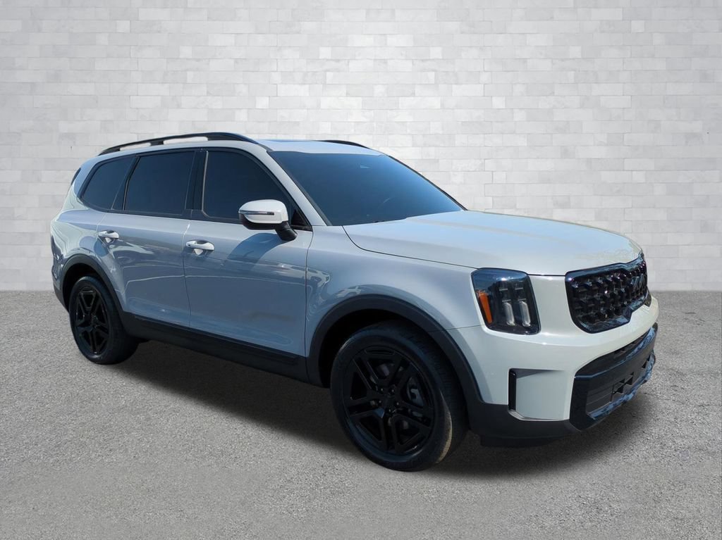 Used 2025 Kia Telluride EX X-Line AWD/4WD image 2