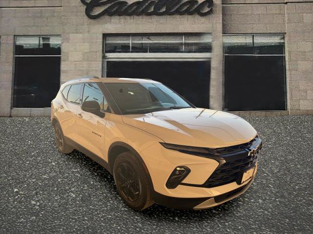 Used 2023 Chevrolet Blazer LT w/ Convenience Package AWD/4WD image 7