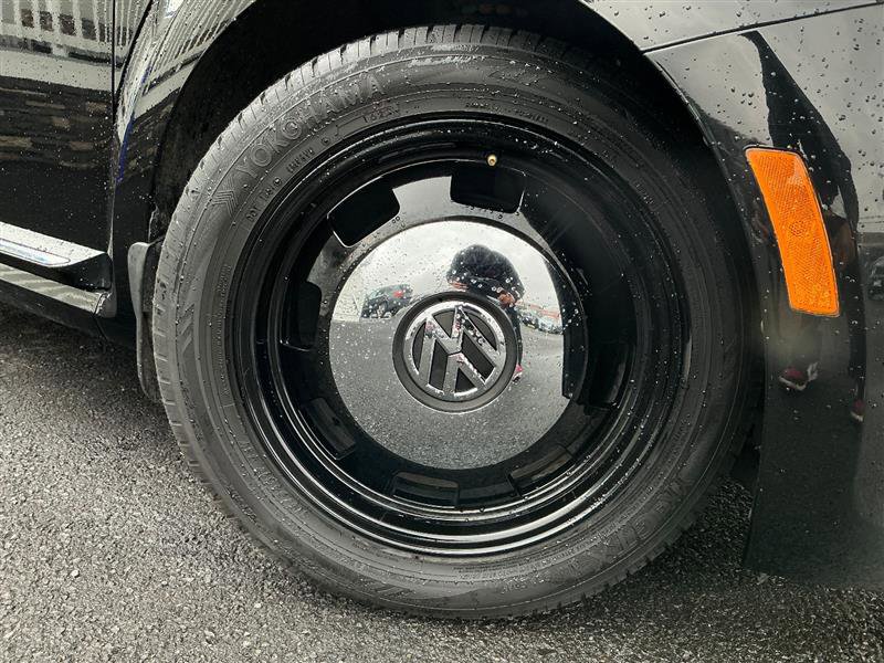 Used 2015 Volkswagen Beetle 1.8T image 15