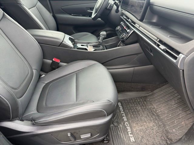 Used 2025 Hyundai Santa Cruz Limited image 15