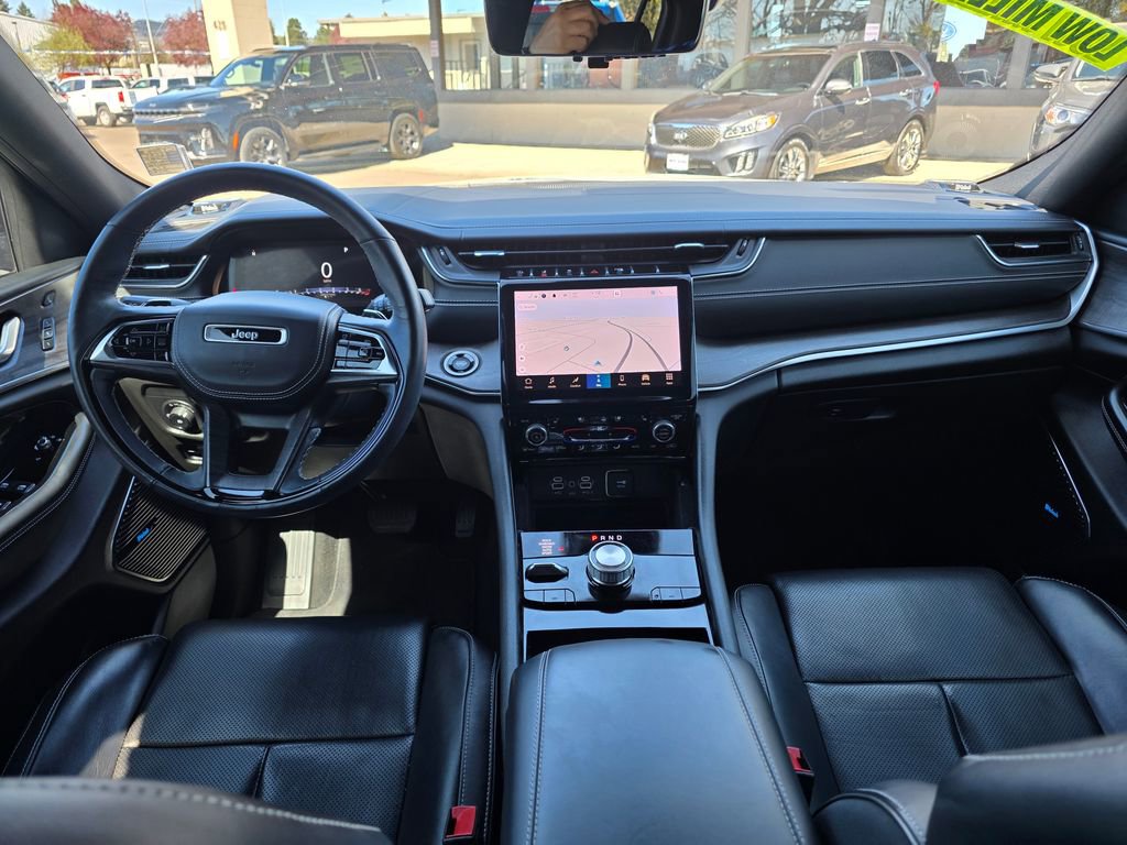 Used 2021 Jeep Grand Cherokee L Overland w/ Advanced Protech Group III image 5