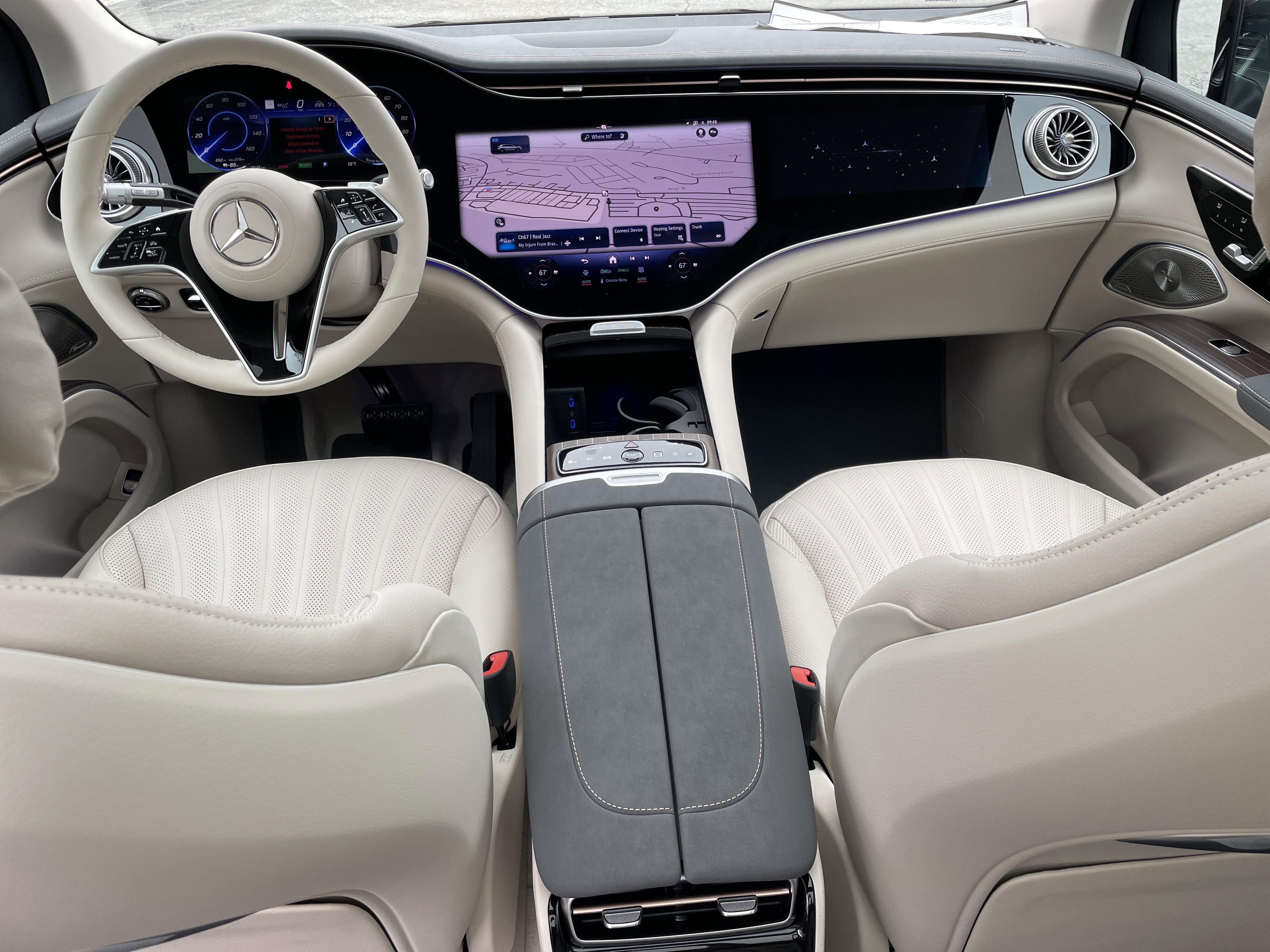 New 2026 Mercedes-Benz EQS 400 4MATIC SUV image 24