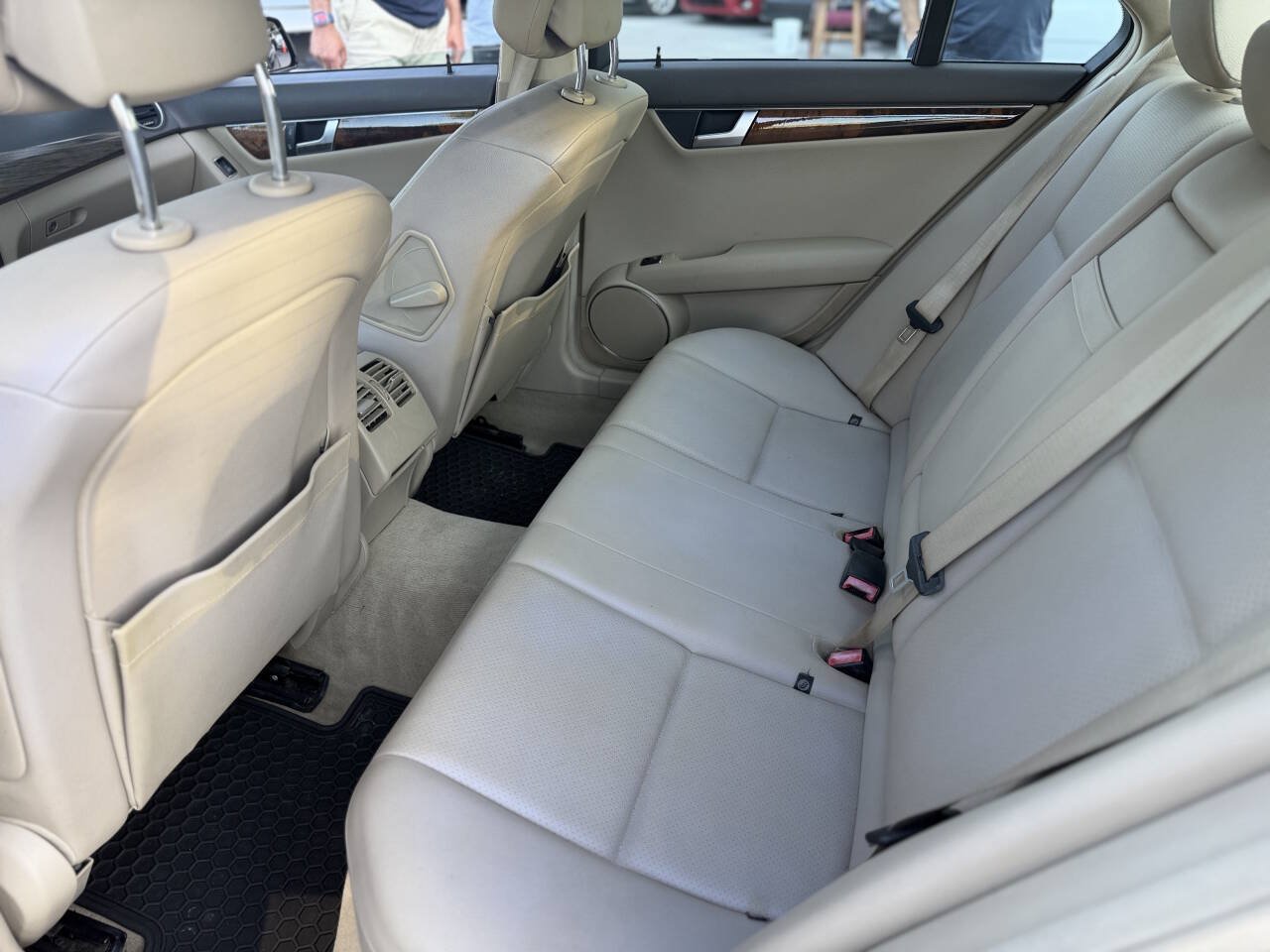 Used 2012 Mercedes-Benz C 250 Sedan image 19