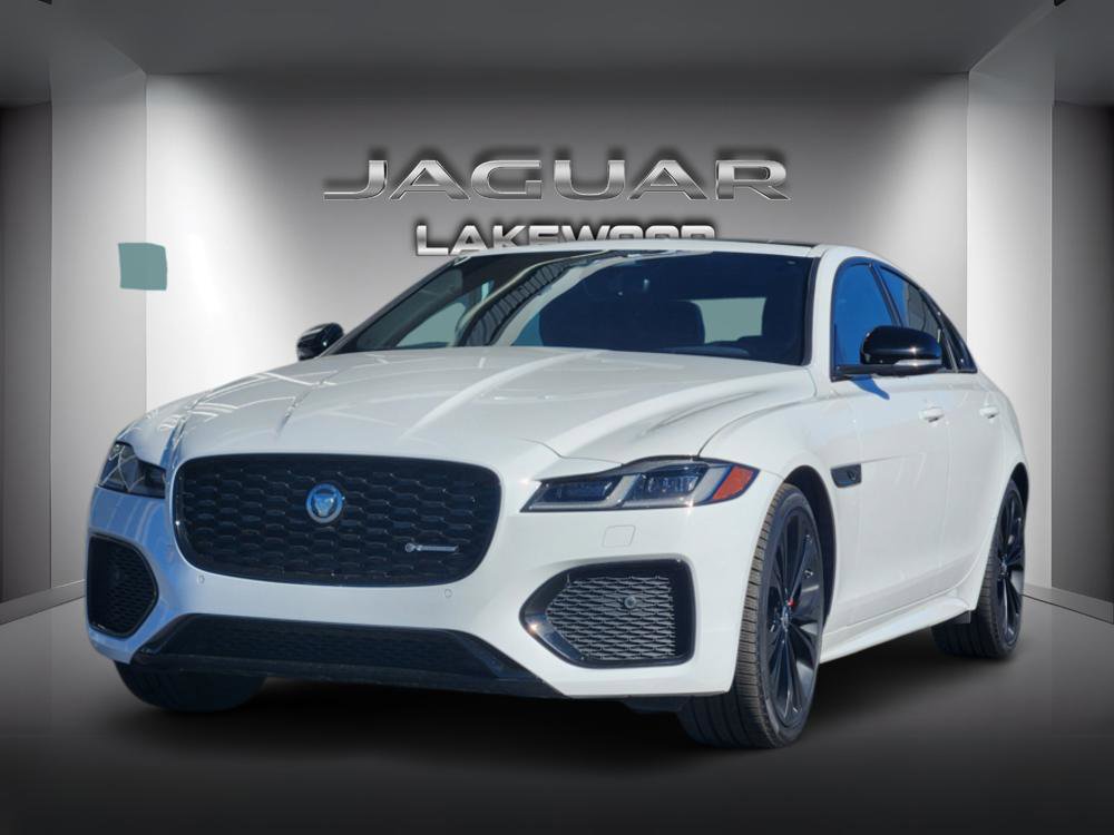 Certified 2024 Jaguar XF R-Dynamic SE image 1