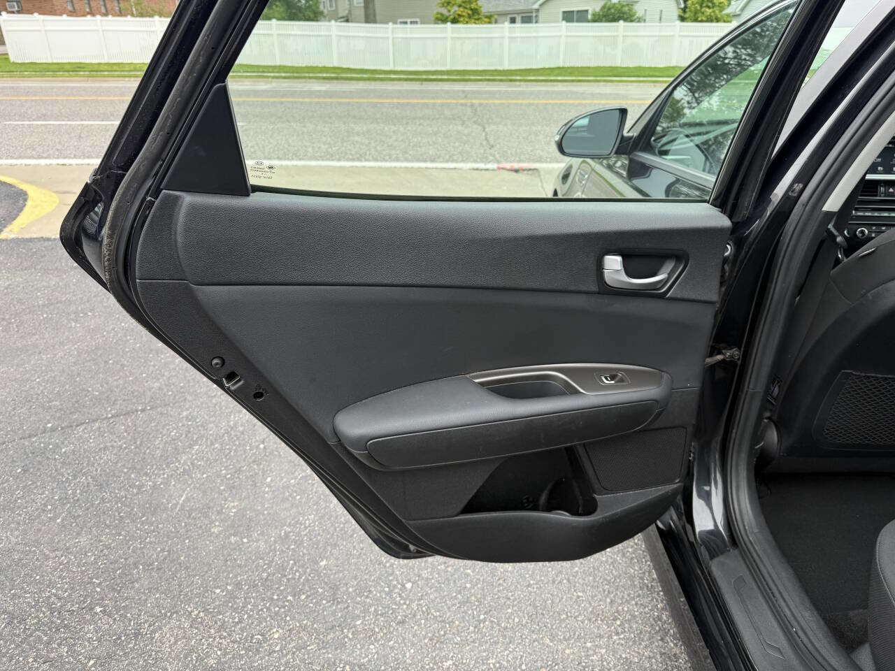 Used 2019 Kia Optima LX FWD image 16