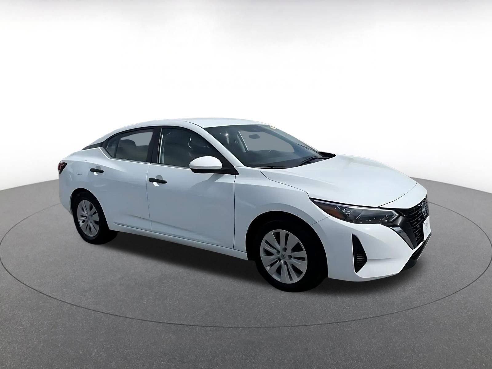 Used 2025 Nissan Sentra S image 2