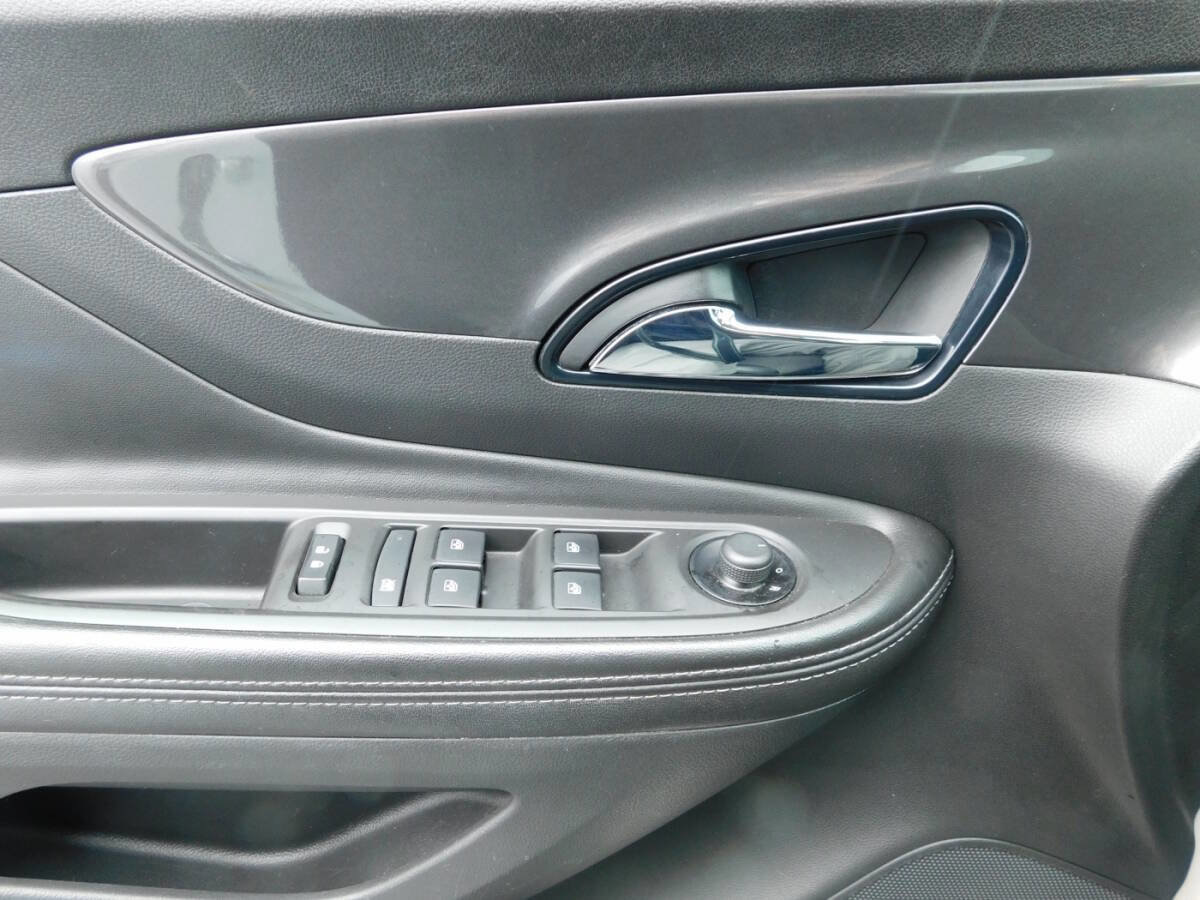 Used 2021 Buick Encore Preferred image 20