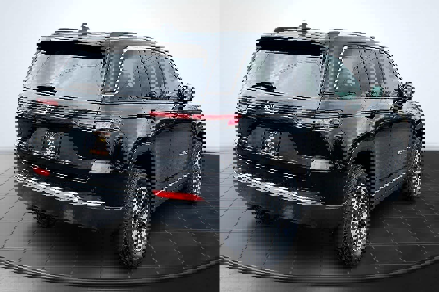 Used 2022 Jeep Grand Cherokee Limited 4xe w/ MOPAR Finishing Package image 23