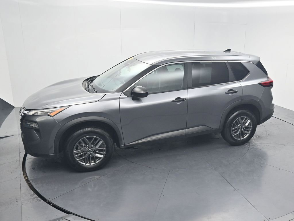 Used 2024 Nissan Rogue S FWD image 53